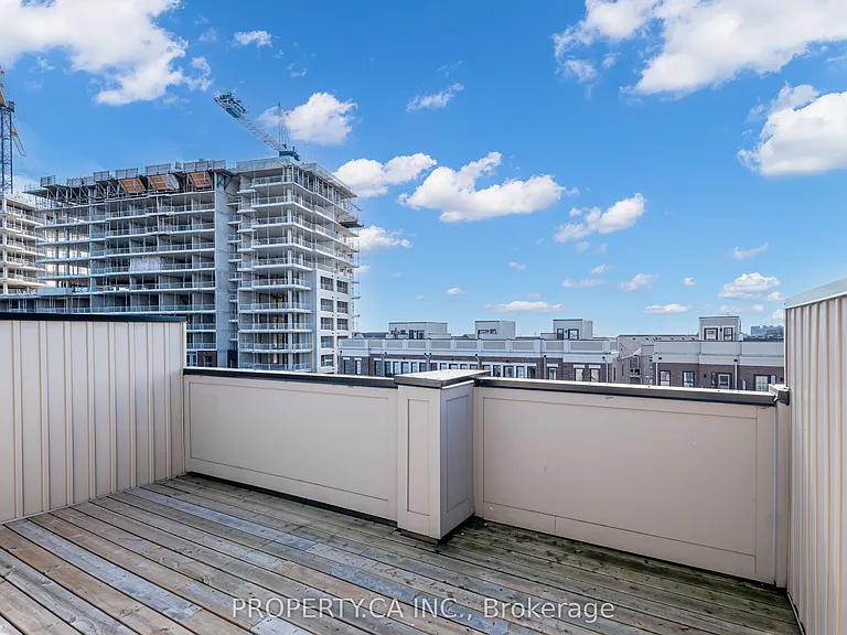24 Clarington Blvd — Photo 39