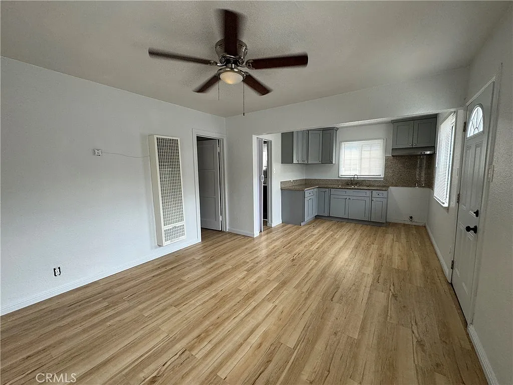 1 bed, 450 sqft, $1,595 — Photo 2