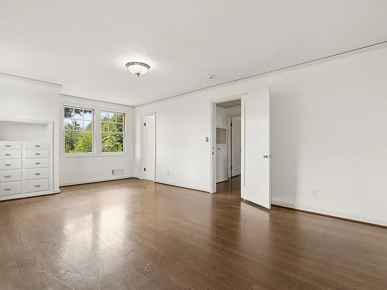 1524 SW Myrtle St — Photo 32