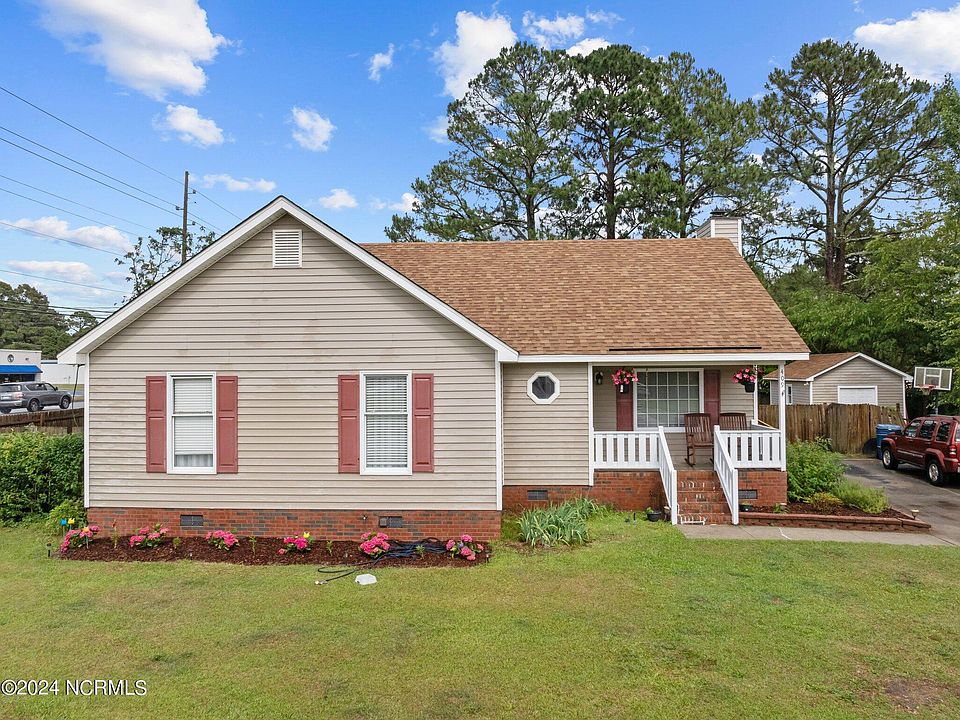 1st image of 409 Eastpoint Drive