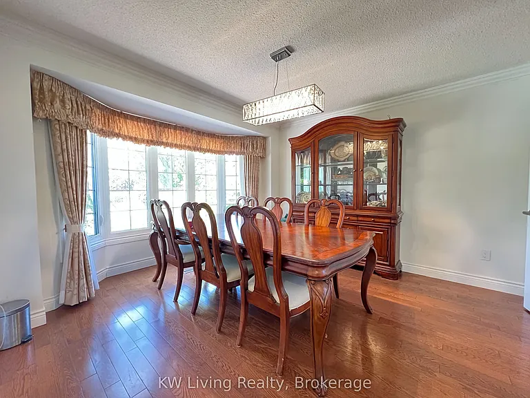 2055 Hadfield Ct — Photo 12