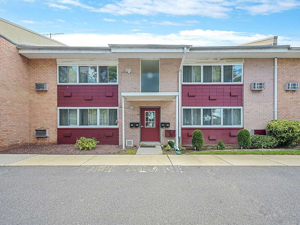 Suburbia 400 Fulton St Farmingdale NY Zillow