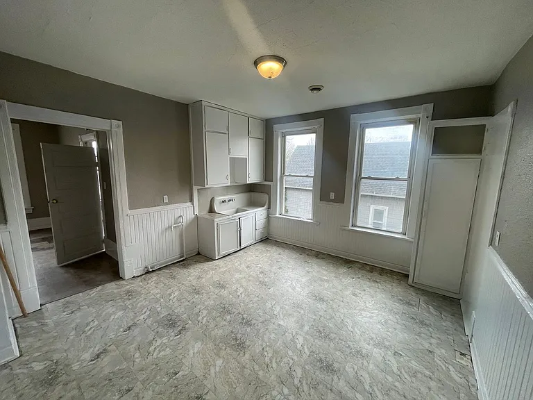 2143-2145 S 15th St. - 5 Unit (Ace Property) — Photo 3