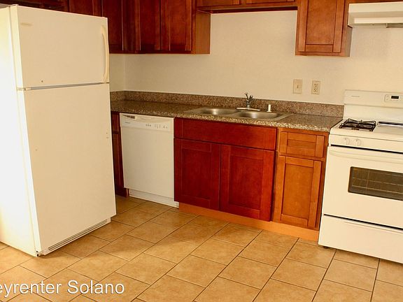 3rd image of 1937 Bristol Ln APT 2