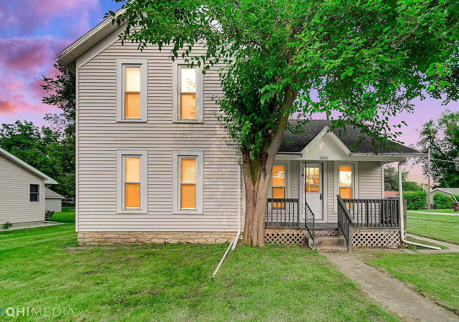 242 N Oak St, Herscher, IL 60941 Zillow