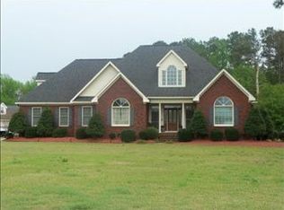 100 E April Ln, Goldsboro, NC 27530