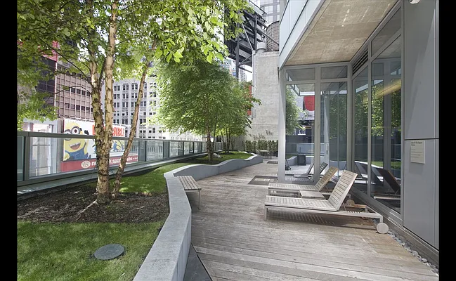 Rented by Douglas Elliman | media 15