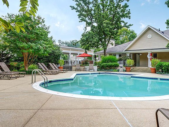 Swimming pool and sun deck