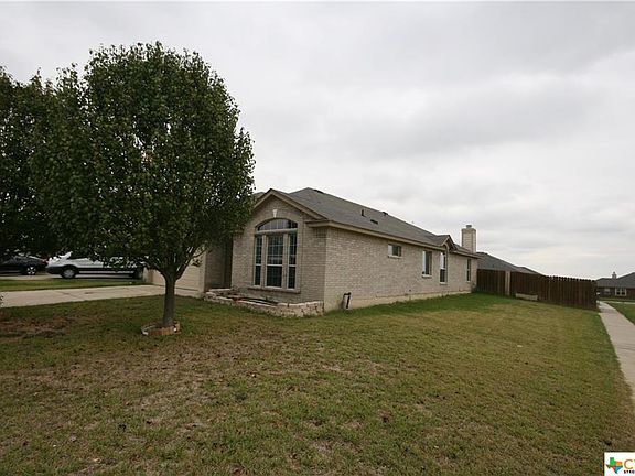 3rd image of 6112 Blayney Dr