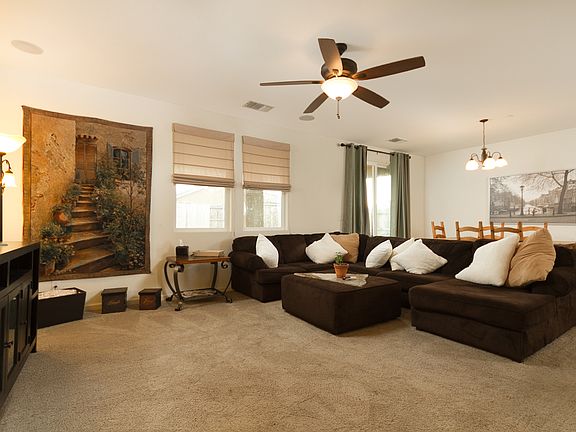 5th image of 1752 Bromley Ct