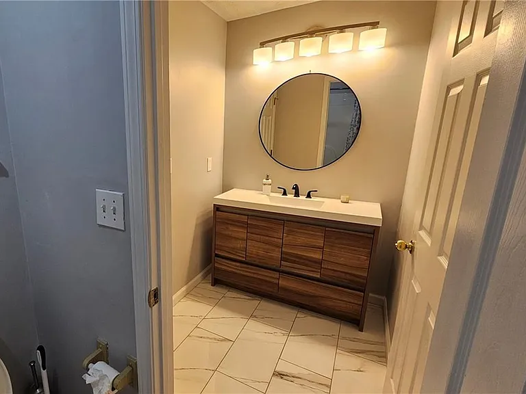 1005 Chads Rdg — Photo 16