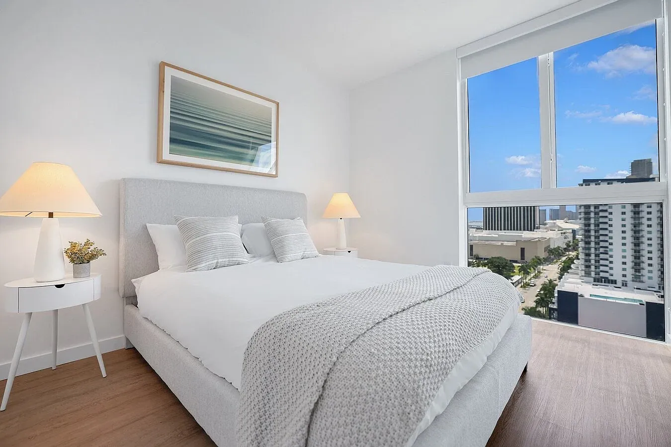 1 bed, 800 sqft, $2,990 — Photo 3