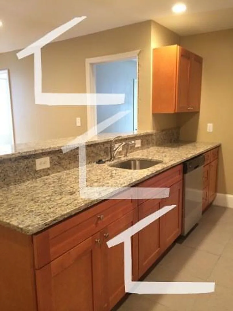 38 Egmont St #5E Brookline MA 02446 — Photo 2