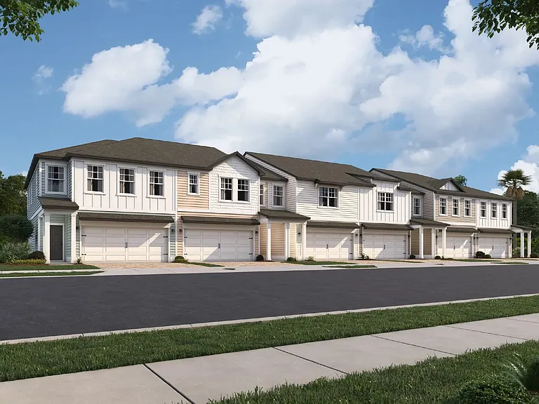 2562 Grey Hawk Dr — Photo 1