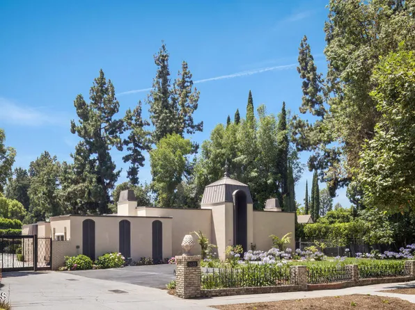 1070 Arden Rd, Pasadena, CA 91106