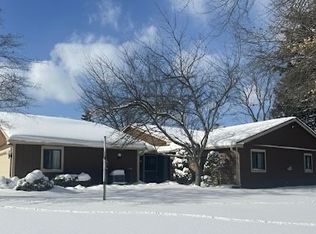 1429 Timberland Ln, Twinsburg, OH