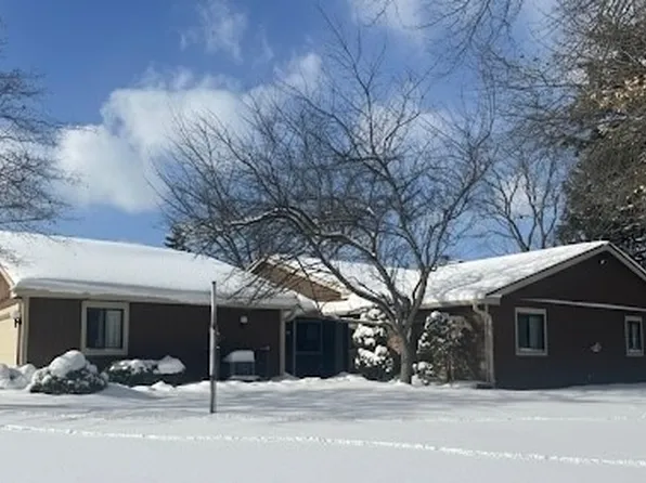 1429 Timberland Ln, Twinsburg, OH 44087