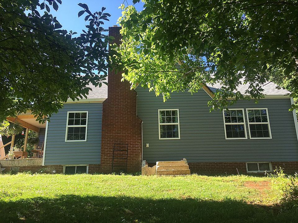 2nd image of 113 Big Elm Rd