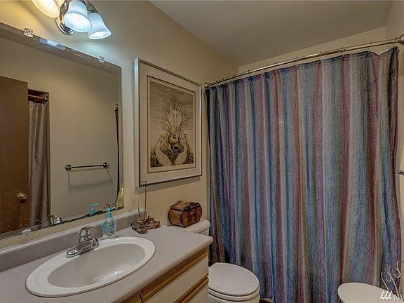 Downstairs Bathroom