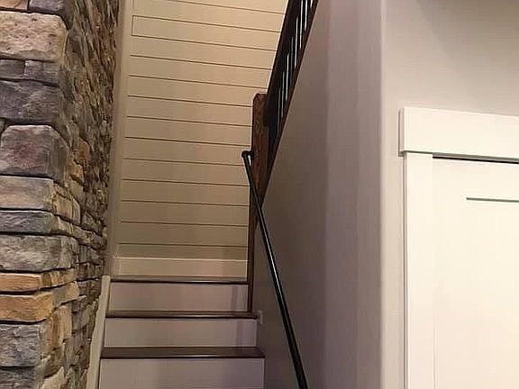 5th image of 2576 Hearthside Ct
