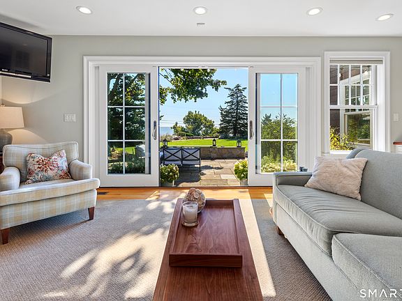 3rd image of 28 Walden Hill Road