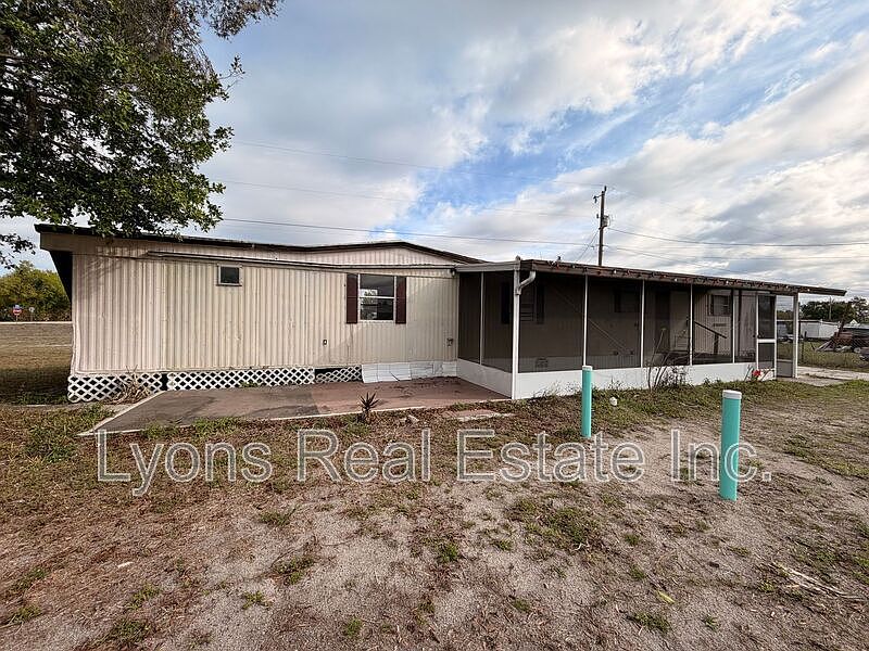 1st image of 7897 Suncoast Dr