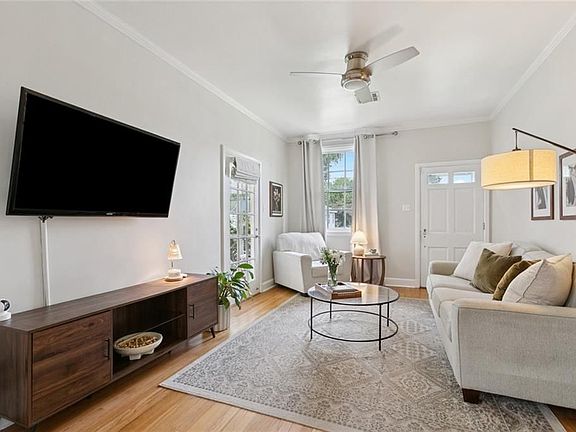 3rd image of 502 Athania Pkwy