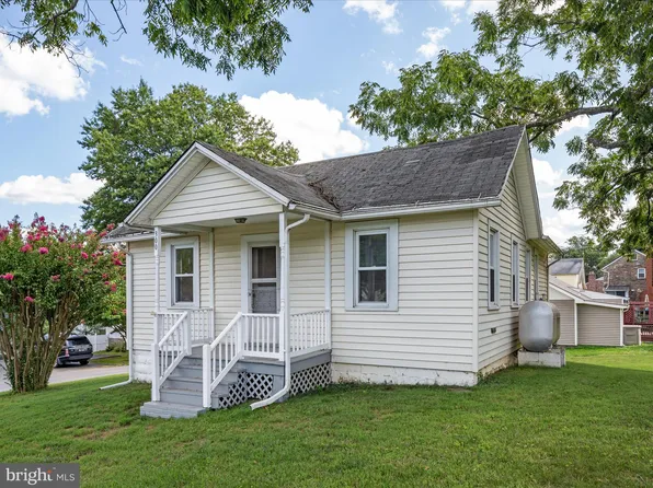 300 W K St, Purcellville, VA 20132