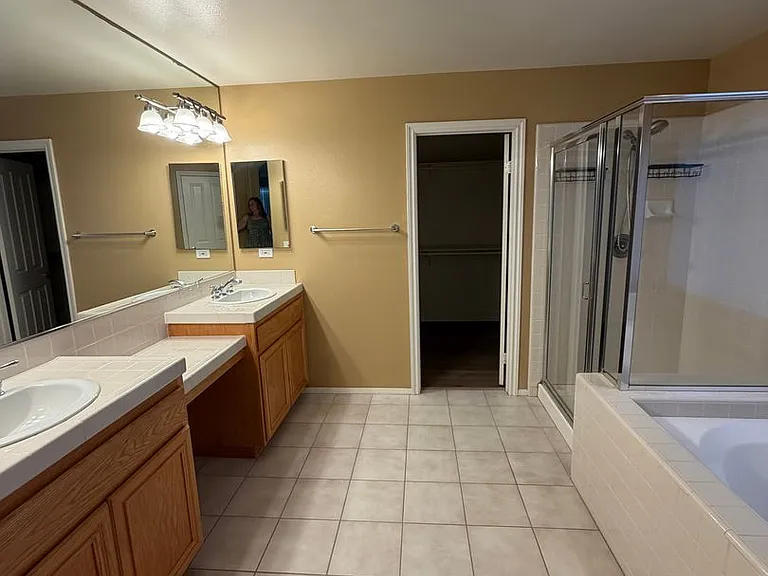 4912 Borders St — Photo 14