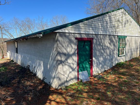 2nd image of 1860 Ford Rd