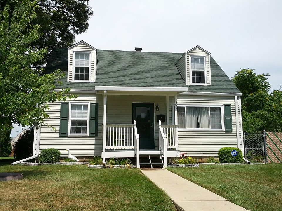 1st image of 301 Mann Ave