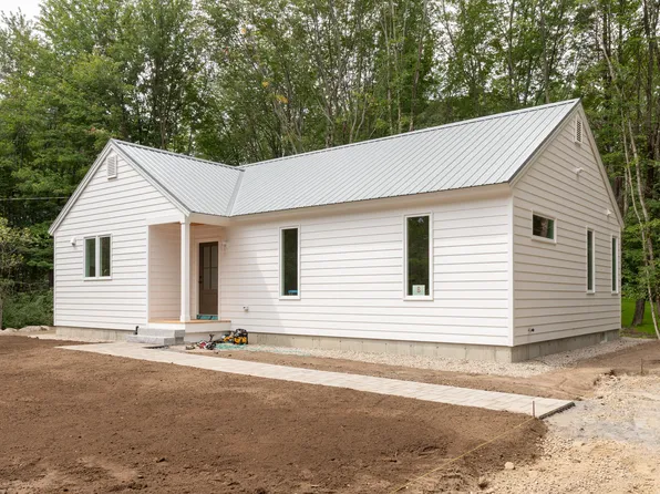 380 Guinea Road, Biddeford, ME 04005