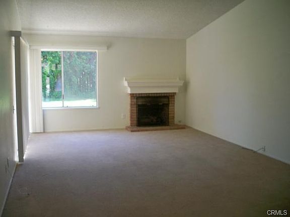 3rd image of 28781 Escalona Dr