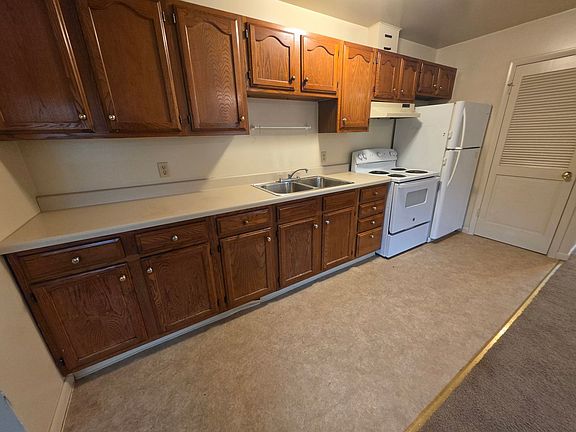 5th image of 933 Pulaski Hwy APT 2