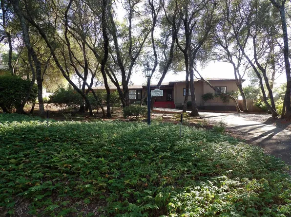2863 Holly Hills Ln, Cameron Park, CA 95682