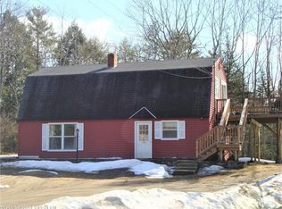 305 Middlesex Rd, Topsham, ME 04086