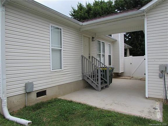 4th image of 1711 Chantilly Ln #78