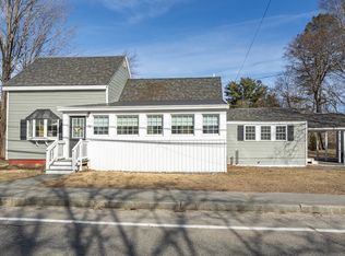 34 Tarbell St, Pepperell, MA 01463