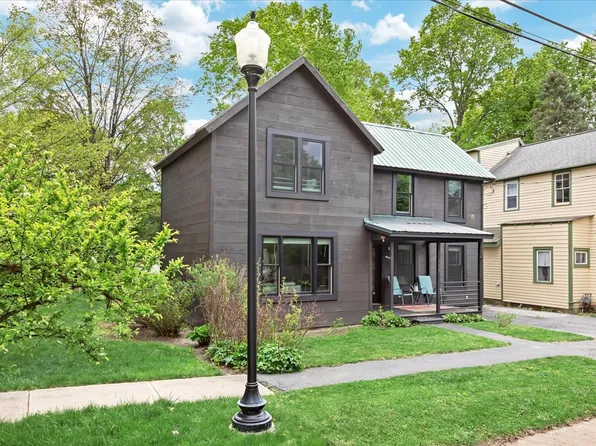 116 Catherine St, Saratoga Springs, NY 12866