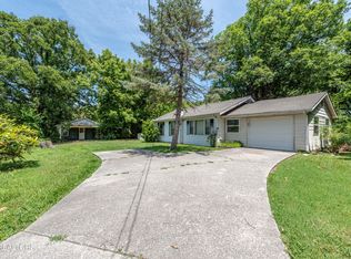 1218 Ratledge Rd, Friendsville, TN 37737