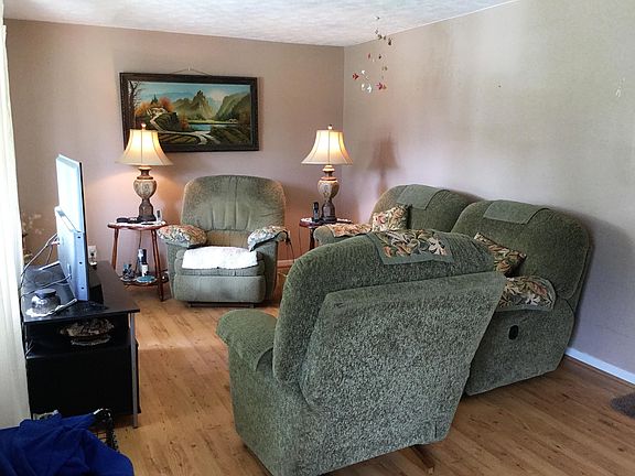 5th image of 3703 Bluefield Dr