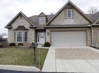 70 Brookehill Dr, Powell, OH 43065