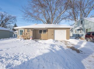 719 15th Ave NE, Rochester, MN 55906