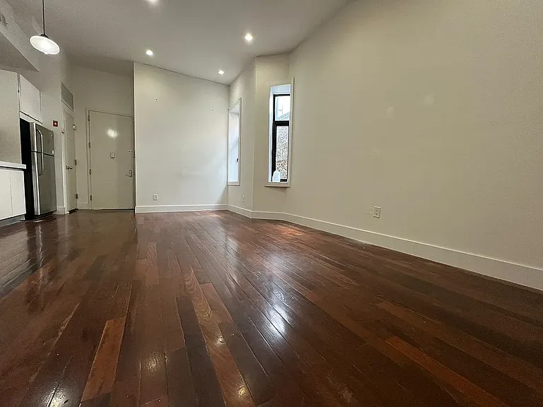 827 Monroe St #2B — Photo 4
