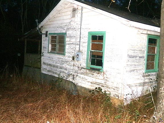 3rd image of 58 Strawberry Rd