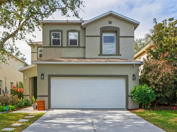 2445 Silvermoss Dr, Zephyrhills, FL 33544