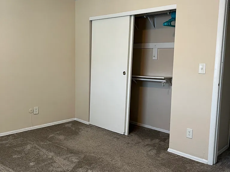 2584 Scioto View Ln — Photo 14