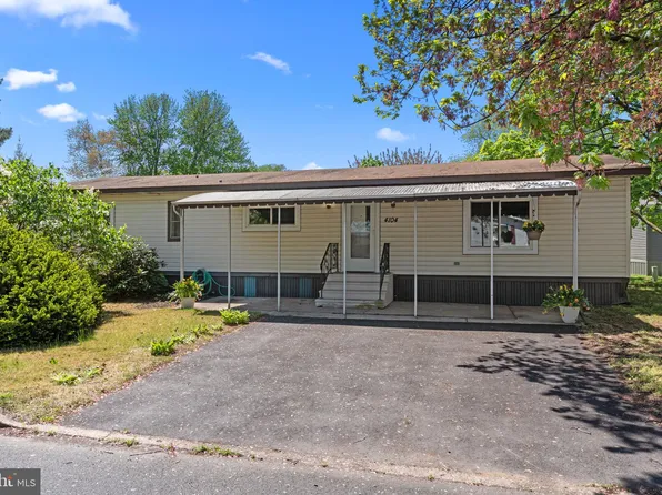 4104 Davis Dr, Morrisville, PA 19067