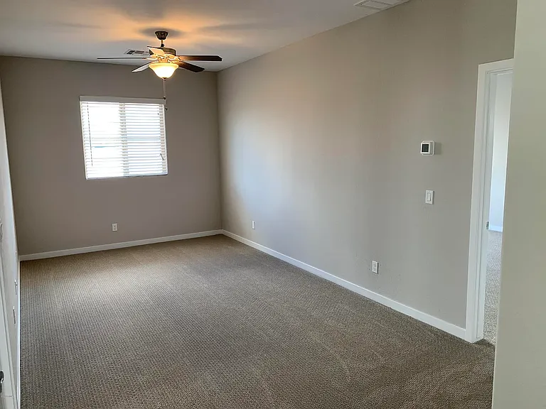 715 N Sparrow Dr — Photo 18