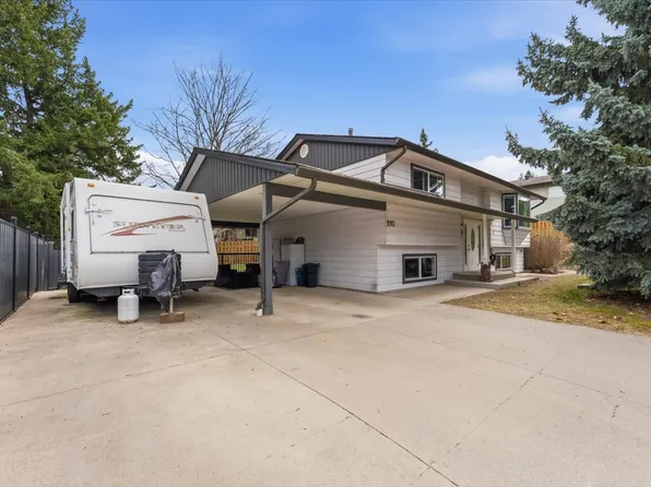 330 27th St NE, Salmon Arm, BC V1E 2A2